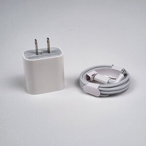 20W USB-C Wall Charger + USB-C to USB-C Cable 3ft – Generic - Fast Charging